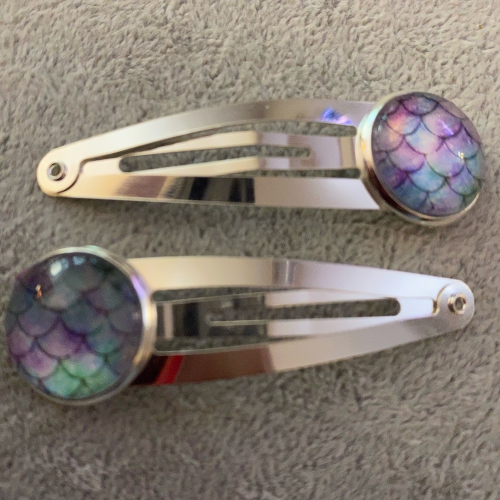 Girls hair clips mermaid scales